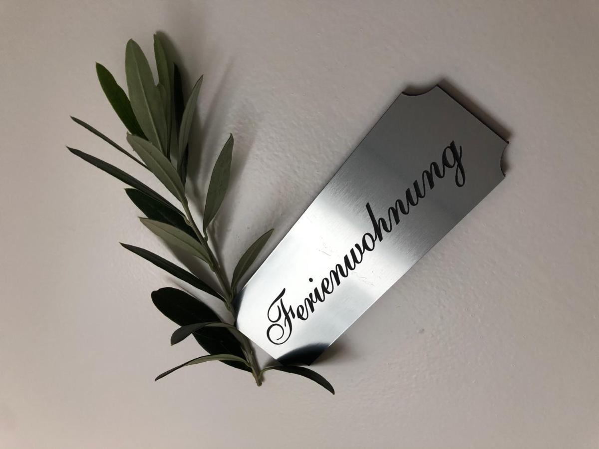 Ferienwohnung Elsa Hungen Buitenkant foto